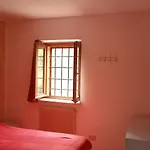 La Casa Nel Bosco, Ma A 2 Passi Dal Centro Апартаменты *