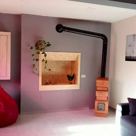 La Casa Nel Bosco, Ma A 2 Passi Dal Centro 아파트 리버가로