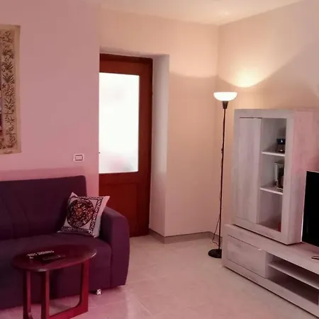 아파트 La Casa Nel Bosco, Ma A 2 Passi Dal Centro *